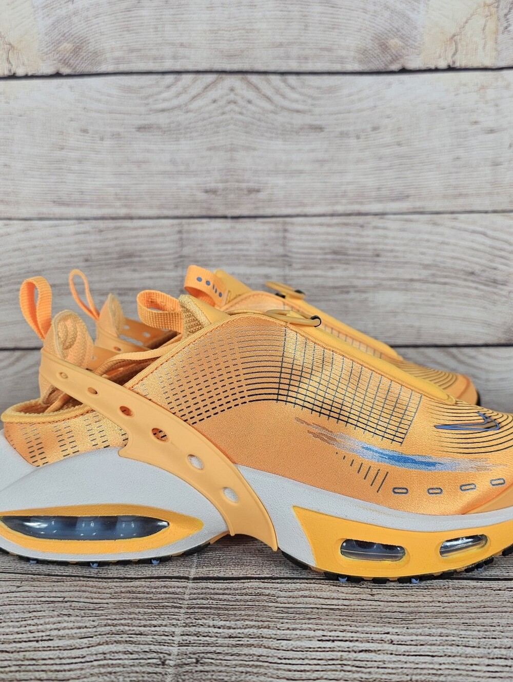 NIKE AIR MAX CRAZE SNEAKERS WOMENS FZ2089-800 Size 7.5 NWOB